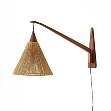 Ib Fabiansen / Wall lamp in solid teak
