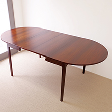 Drop leaf dining table in rosewood